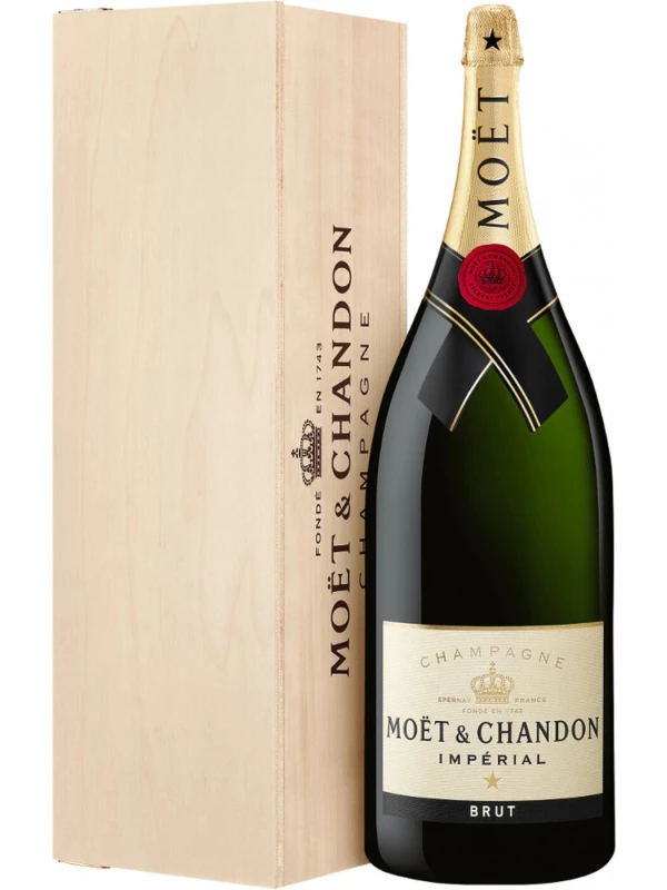 Moet & Chandon, Brut Imperial, with wooden box