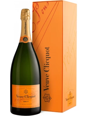 Veuve Clicquot Brut with gift box 1.5 л