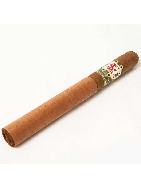 Santa Esmeralda Churchill