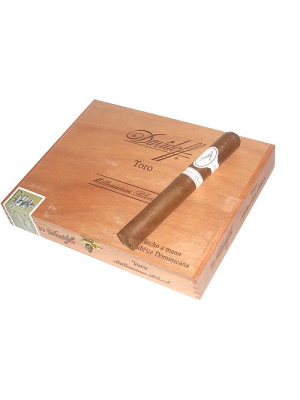 Davidoff Millennium Blend Toro