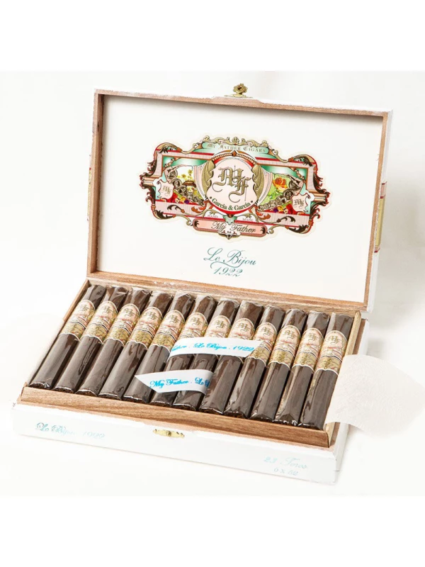 My Father Le Bijou 1922 Toro