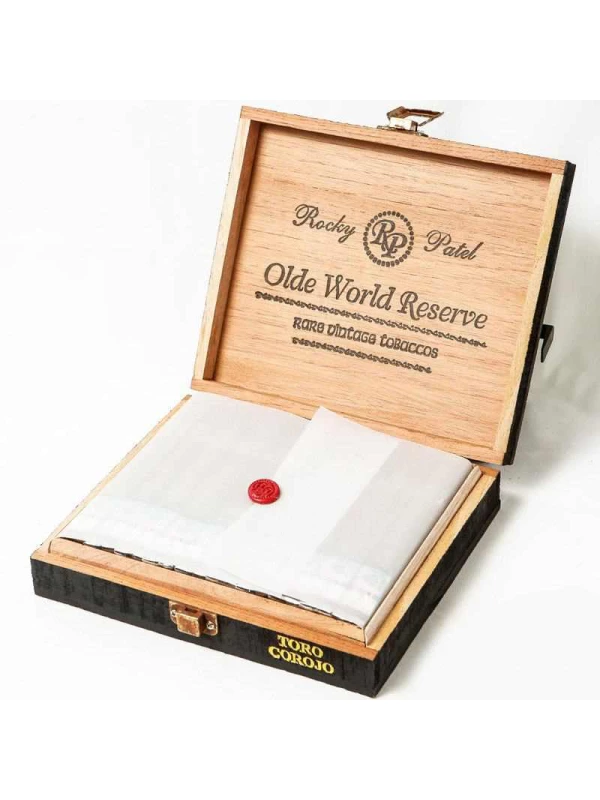 Rocky Patel Vintage 1980 Old World Reserve Toro Corojo