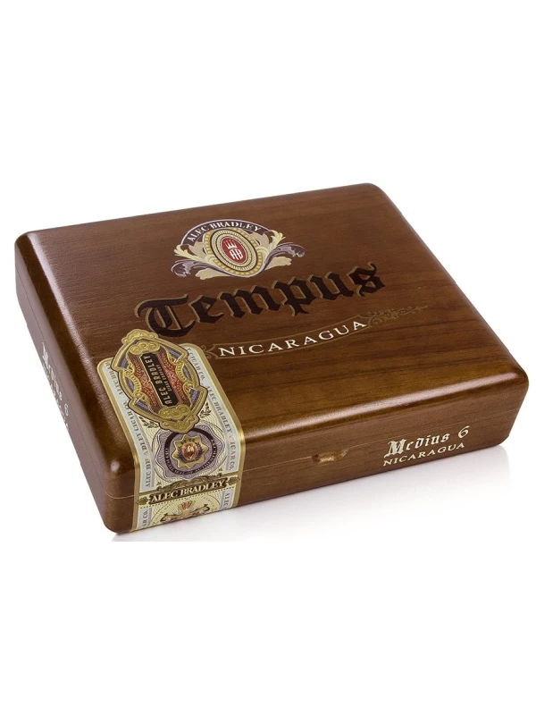 Alec Bradley Tempus Nicaragua Medius 6