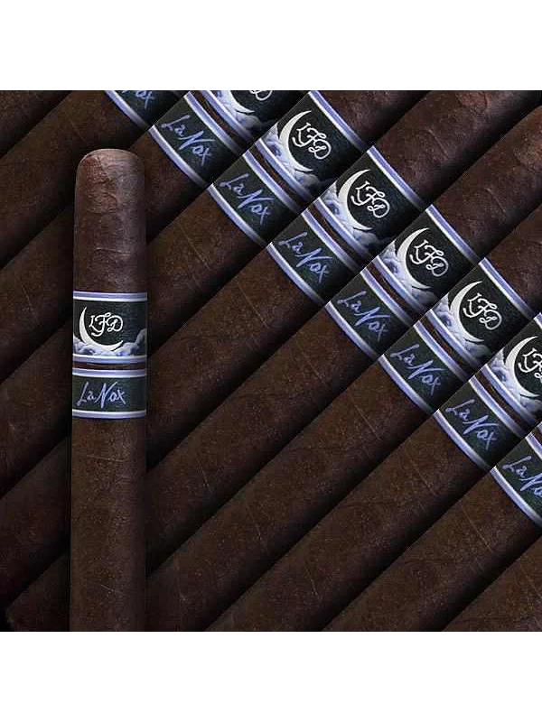 La Flor Dominicana La Nox Toro