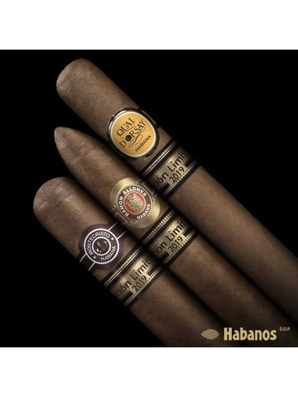 Quai D’Orsay Senadores Ediciones Limitada 2019