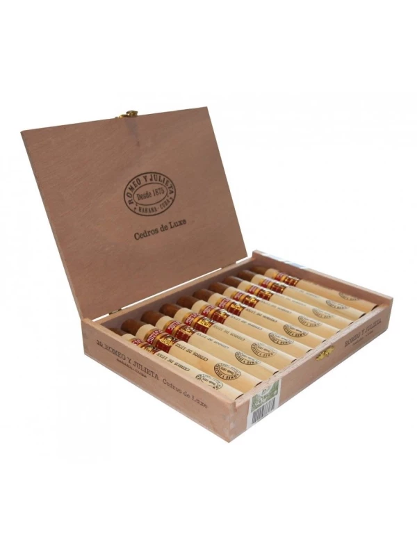 Romeo y Julieta Cedros De Luxe (LCH)