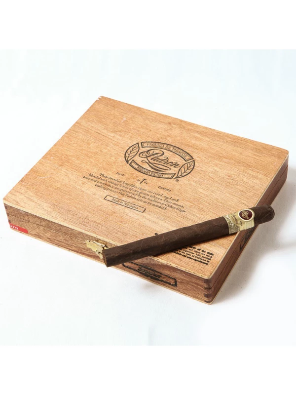 Padron 1964 Anniversary Superior Maduro