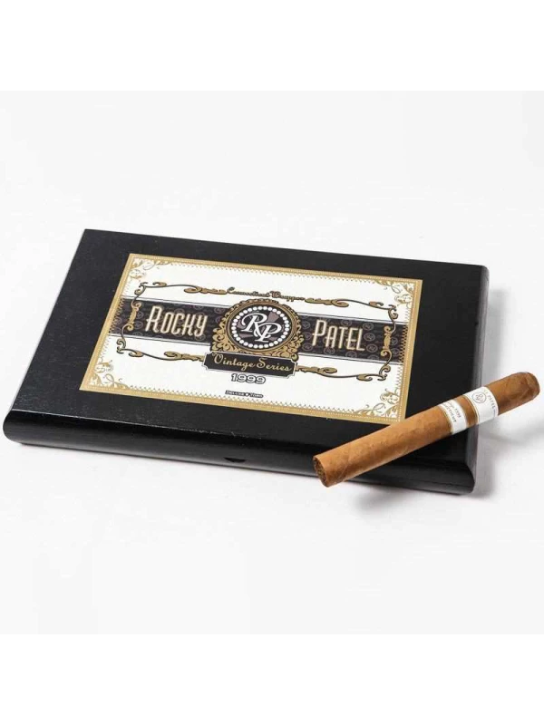 Rocky Patel Vintage 1999 Deluxe Toro Tubos