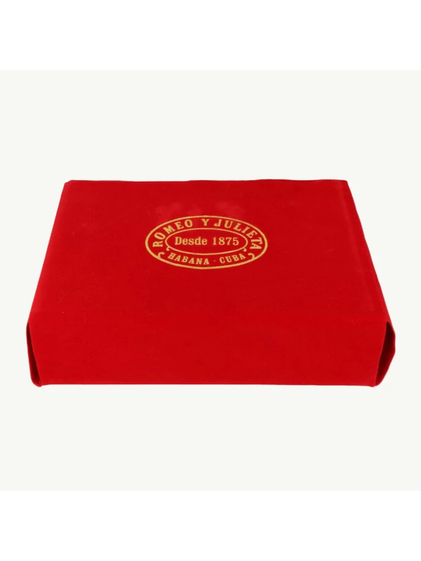 Romeo y Julieta Linea de Oro Nobles