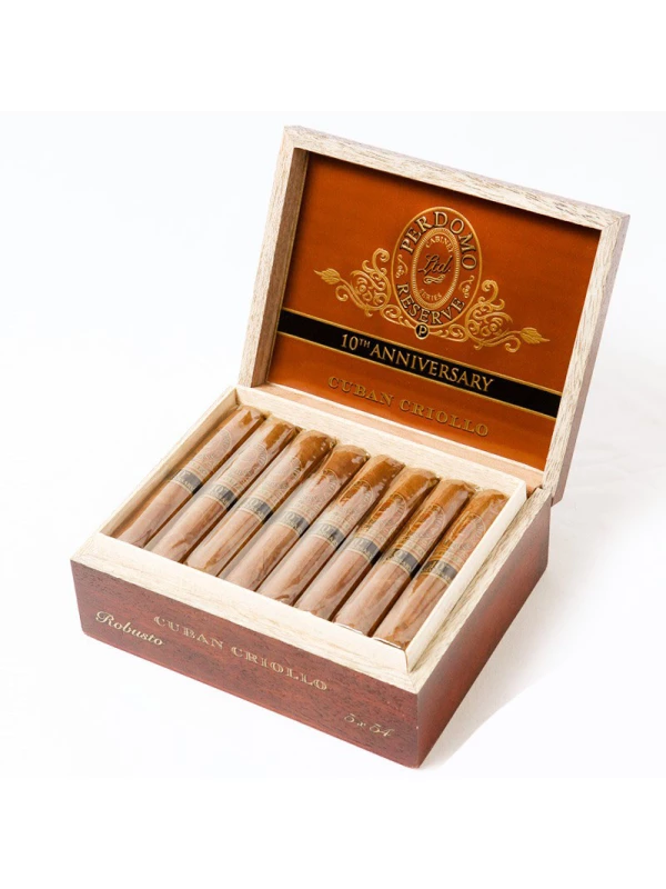 Perdomo Reserve 10 years Anniversary Robusto Criollo