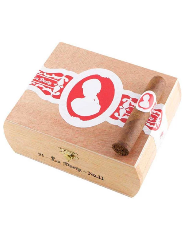 La Duena №11 Petit Robusto