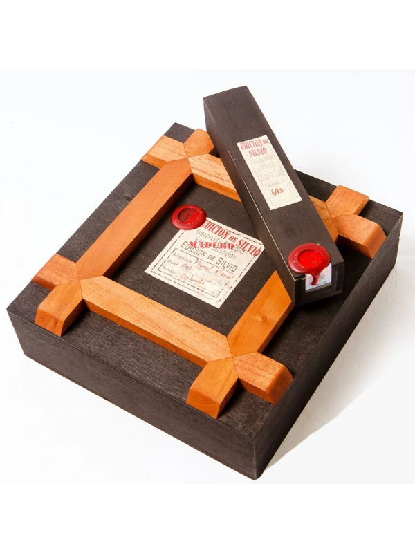 Perdomo Edicion de Silvio Salomon Maduro