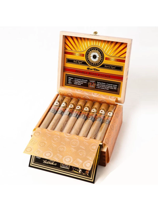 Perdomo Double Aged 12 Years Vintage Epicure Connecticut