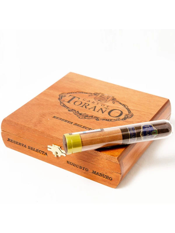Carlos Torano Reserve Select Robusto Maduro