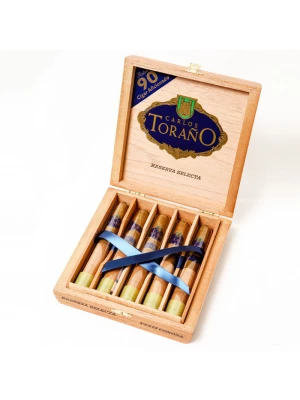 Сигары Carlos Torano Reserve Select Petit Corona
