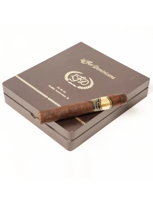 Сигары La Flor Dominicana Oro No 6