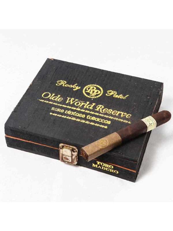 Rocky Patel Vintage 1980 Old World Reserve Toro Maduro