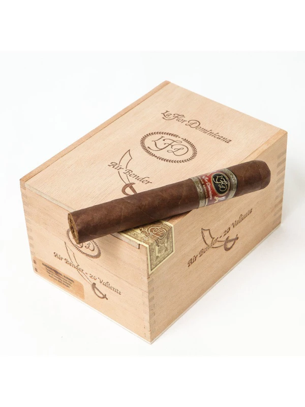 La Flor Dominicana Air Bender Valiente