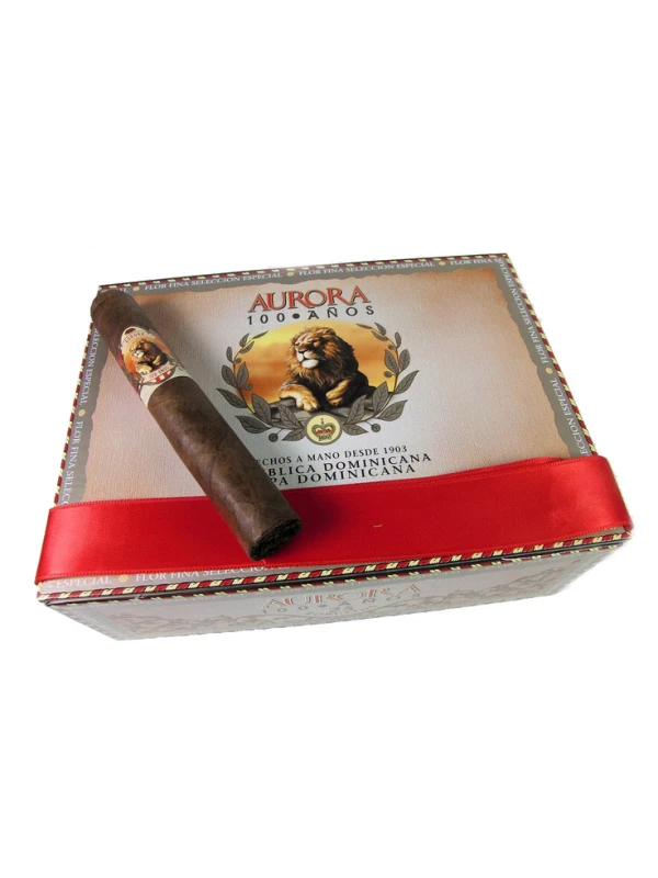 La Aurora 100 Anos Robusto