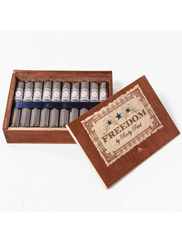 Rocky Patel Freedom by RP Robusto