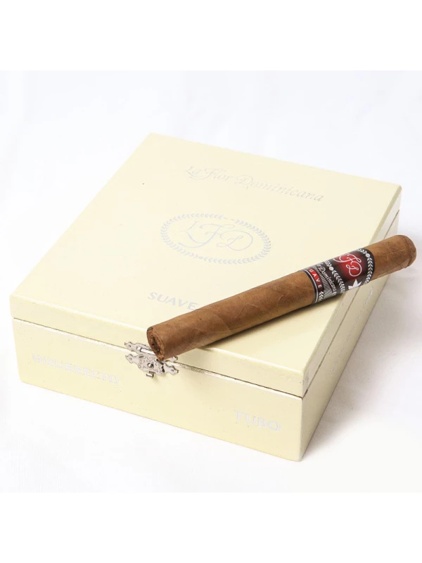 La Flor Dominicana Suave Insurrectos Tubos