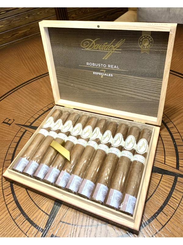 Davidoff Limited Edition 2019 Robusto Real Especiales 7
