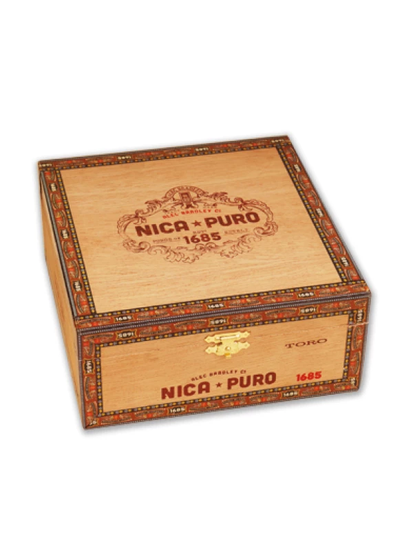Alec Bradley Nica Puro Toro