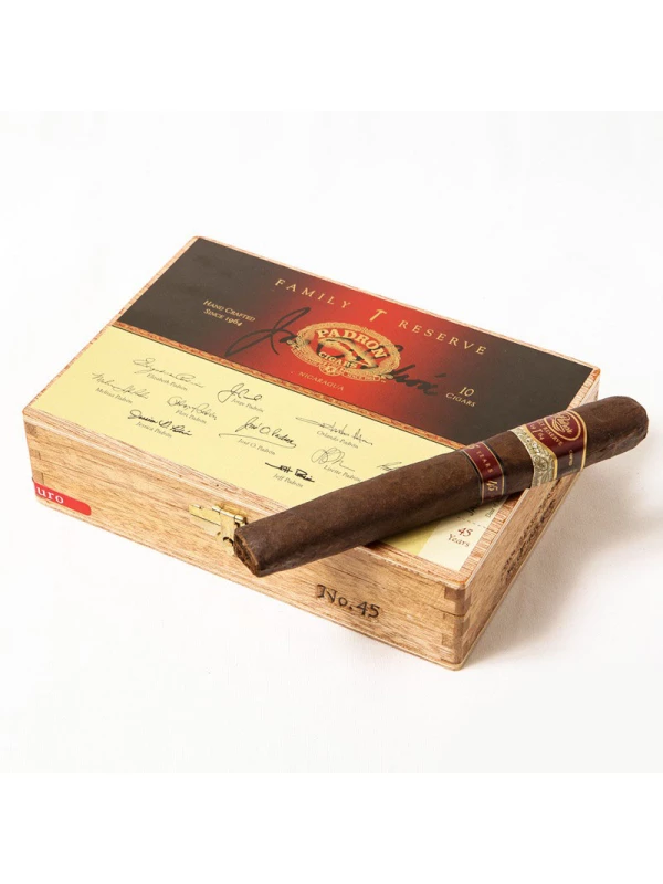 Padron Family Reserve 45 Years Maduro
