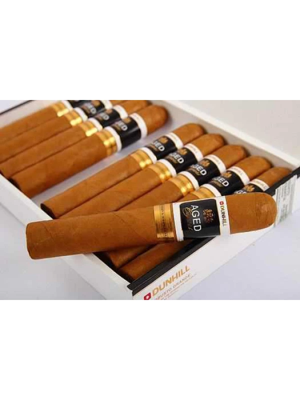Dunhill Aged Robusto Grande 2003