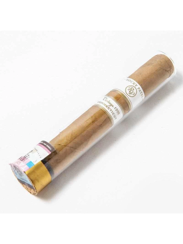 Rocky Patel Vintage 1999 Robusto Tubos