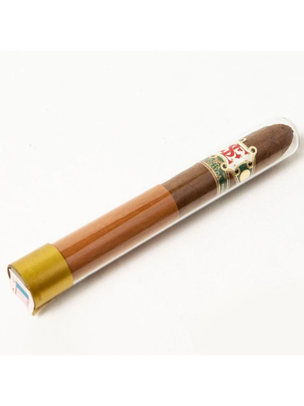 Santa Esmeralda Torpedo