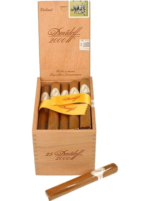 Сигары Davidoff 2000