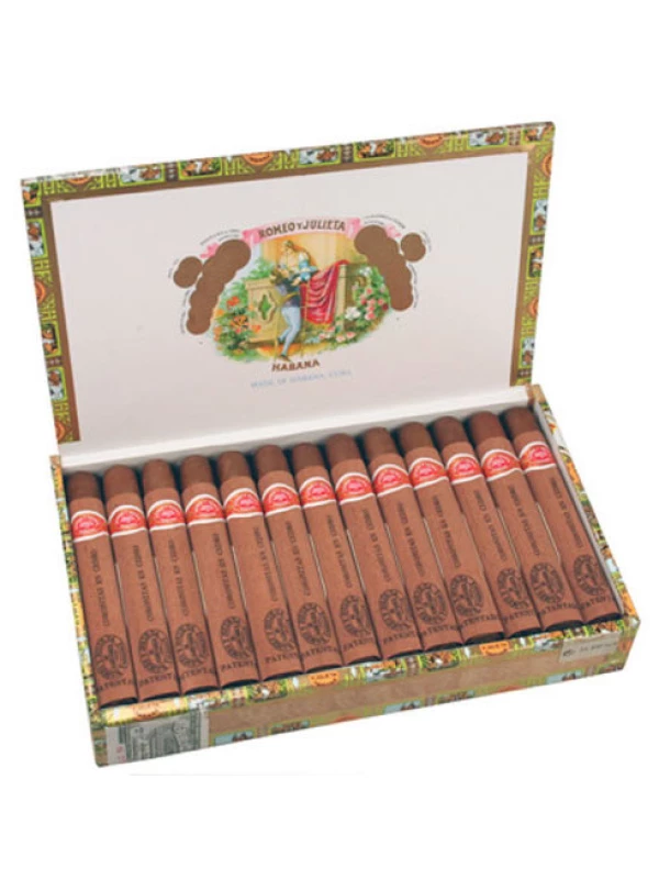 Romeo y Julieta Coronitas en Cedro