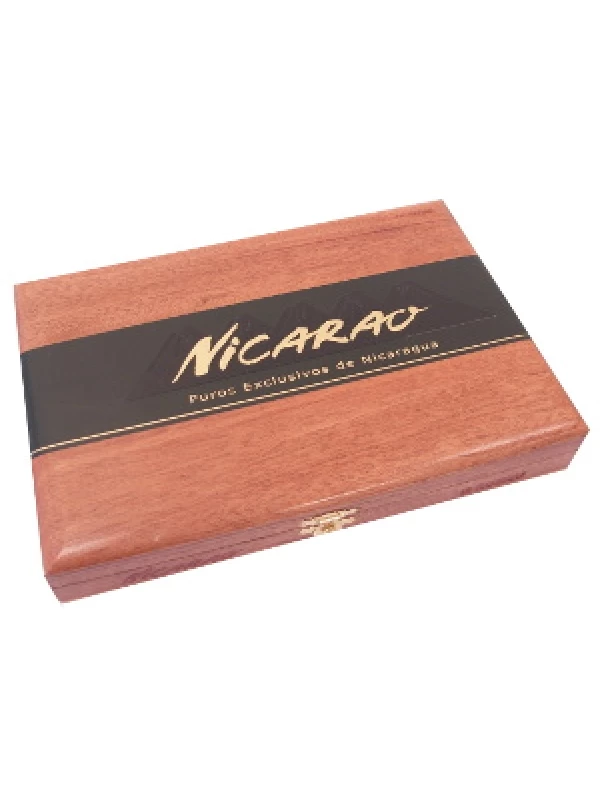 Nicarao Puro Exclusivo Romeo Figurado