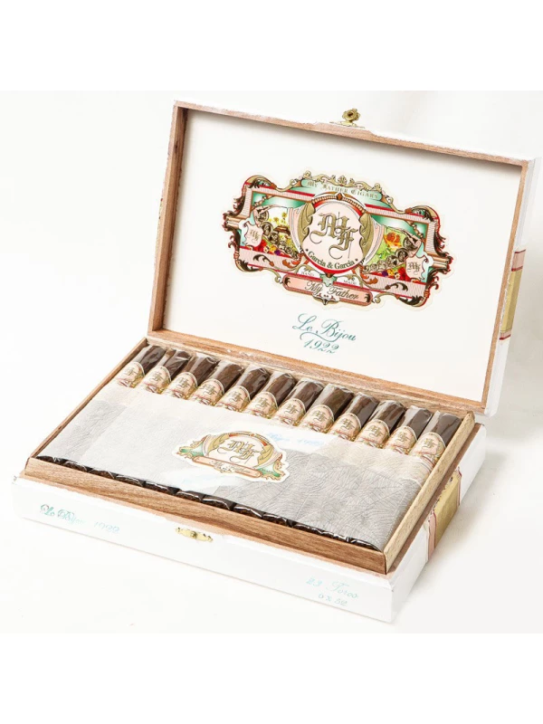 My Father Le Bijou 1922 Toro
