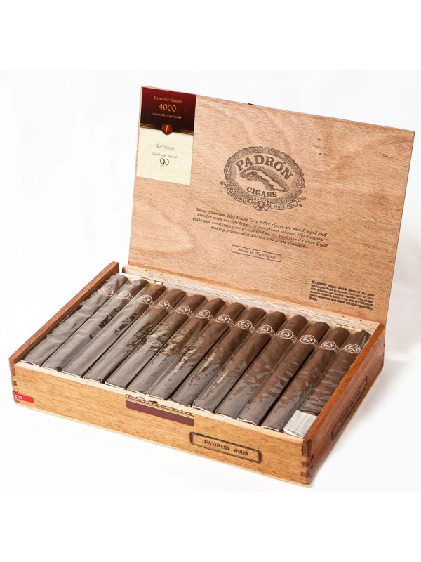 Padron Series 4000 Maduro