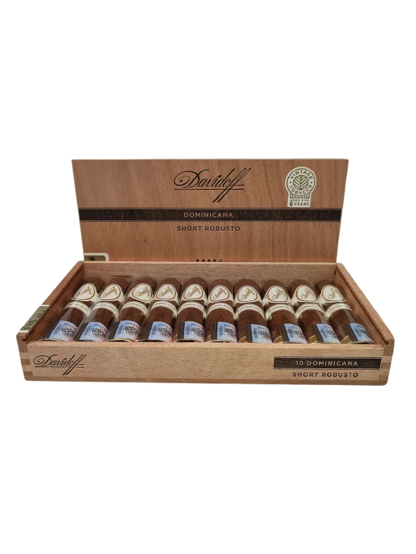 Davidoff Dominicana Short Robusto