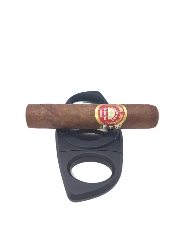 H. Upmann Half Corona