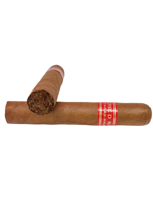 Partagas Serie D № 4