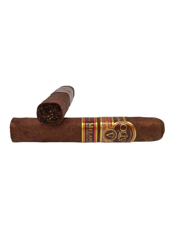 Oliva Serie V Melanio Double Toro