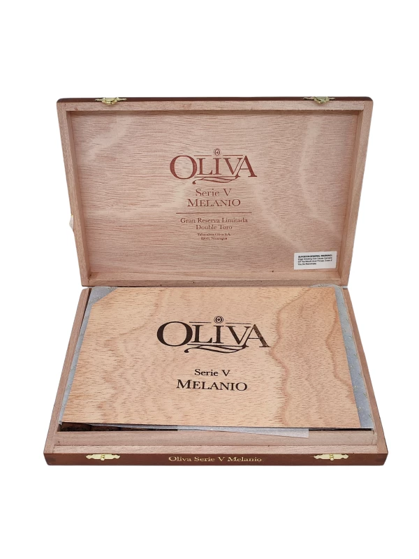 Oliva Serie V Melanio Double Toro