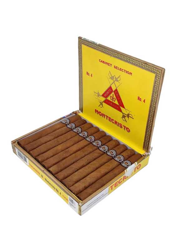 Montecristo № 4