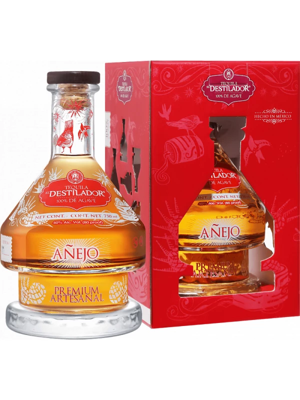 El Destilador Premium Artesanal Anejo, gift box