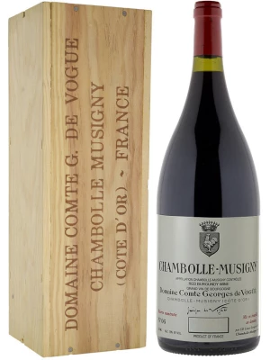 Вино Domaine Comte Georges de Vogue, Chambolle-Musigny AOC, wooden box 2022, 1.5 л