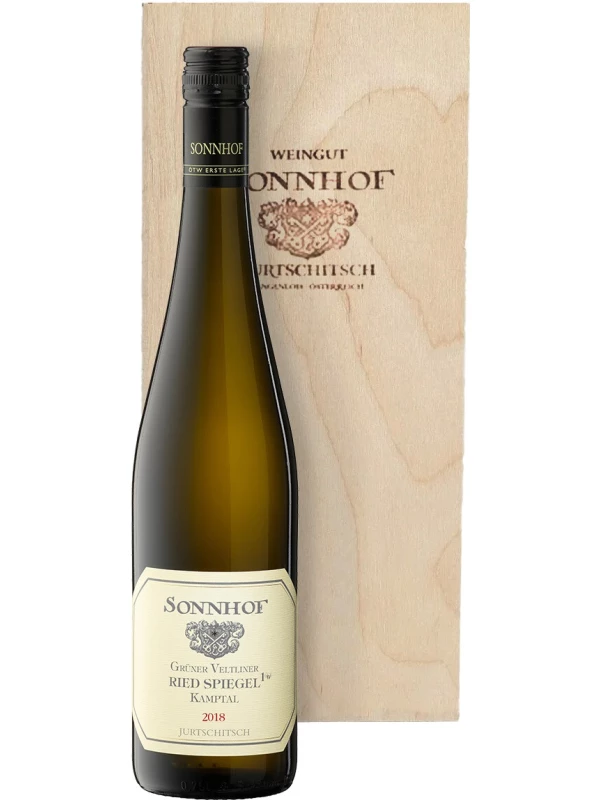 Sonnhof Jurtschitsch, Ried Spiegel 1OTW Gruner Veltliner, Kamptal DAC, wooden box