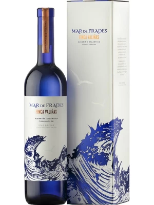 Вино Mar de Frades Finca Valinas Albarino Atlantico Crianza Sobre Lias, Rias Baixas DO gift box 2015, 0.75 л