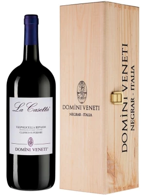 Вино Domini Veneti, Valpolicella Classico Superiore DOC La Casetta, wooden box 2019, 1.5 л