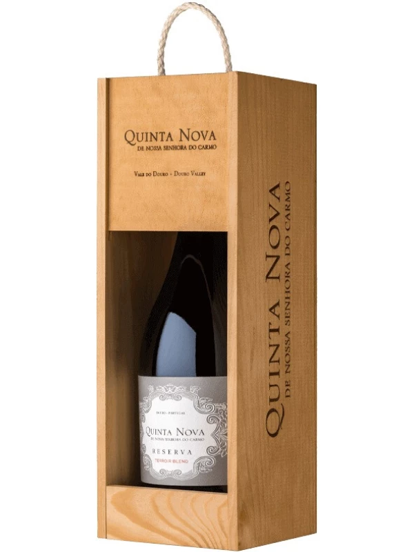 Quinta Nova de Nossa Senhora do Carmo, Reserva Terroir Blend, Douro DOC, wooden box
