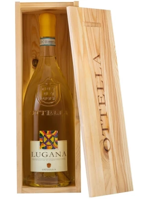Вино Azienda Agricola Ottella, Lugana Ottella wooden box 2018, 1.5 л