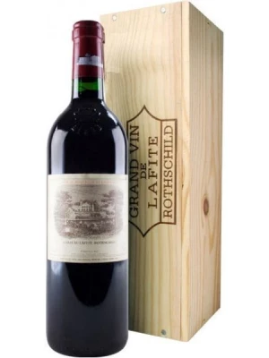 Вино Chateau Lafite Rothschild, Pauillac AOC 1-er Grand Cru wooden box 2017, 1.5 л